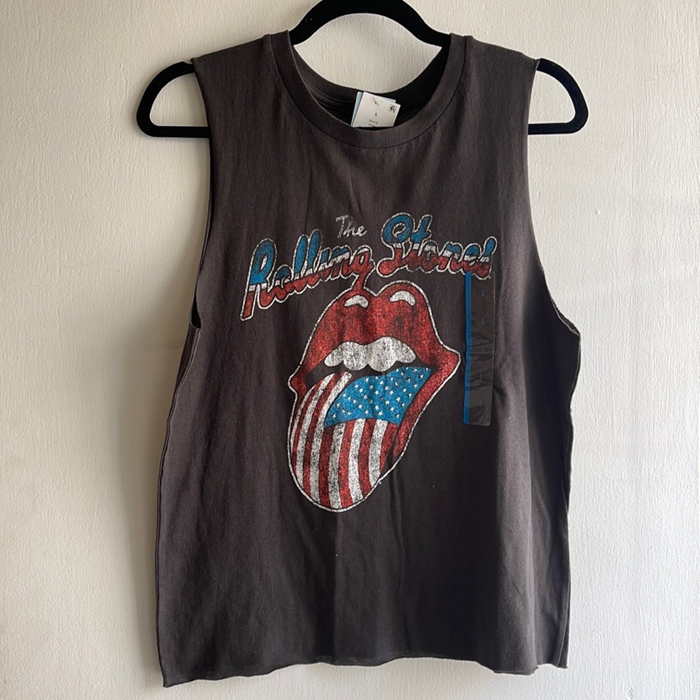 womens muscle tank graphic